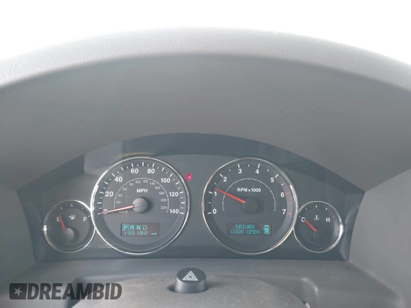 2007 Jeep Commander Limited с VIN 1J8HG58287C580732, выставлен на аукционе IAAI как лот 41804481 с пробегом 130 182 миль миль и . История ставок и продаж доступна на DreamBid. Изображение 7.