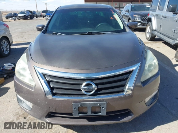 2013 Nissan Altima SV with VIN 1N4AL3AP9DN577861, listed as a IAAI auction lot 41362990 with 147,531 mi miles and . Bid and sale history available at carsss.com. Image 13.