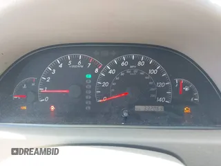 2006 Toyota Camry LE z VIN 4T1BF32K76U631283, wystawiony jako IAAI lot #41828021 z przebiegiem 332 063 mil mil oraz . Historia ofert i sprzedaży dostępna na DreamBid. Obrazek 7.