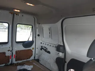 2011 Ford Transit Connect XL z VIN NM0LS7CN3BT069318, wystawiony jako IAAI lot #42818813 z przebiegiem 252 085 mil mil oraz . Historia ofert i sprzedaży dostępna na DreamBid. Obrazek 8.