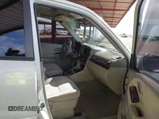 2005 Suzuki XL7 LX with VIN JS3TY92V954100876, listed as a IAAI auction lot 41799284 with 203,303 mi miles and . Bid and sale history available at DreamBid. Image 5.