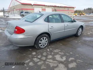 2008 Buick LaCrosse CX z VIN 2G4WC582481178560, wystawiony jako IAAI lot #41667461 z przebiegiem 92 297 mil mil oraz . Historia ofert i sprzedaży dostępna na DreamBid. Obrazek 4.