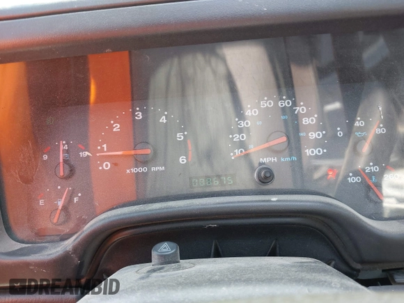 2001 Jeep Wrangler Sport z VIN 1J4FA49S11P322636, wystawiony jako IAAI lot #42409917 z przebiegiem 88 675 mil mil oraz . Historia ofert i sprzedaży dostępna na DreamBid. Obrazek 7.