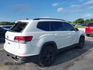 2023 Volkswagen Atlas SE с VIN 1V2WR2CA3PC546489, выставлен на аукционе IAAI как лот 40277996 с пробегом 22 459 миль миль и . История ставок и продаж доступна на DreamBid. Изображение 6.