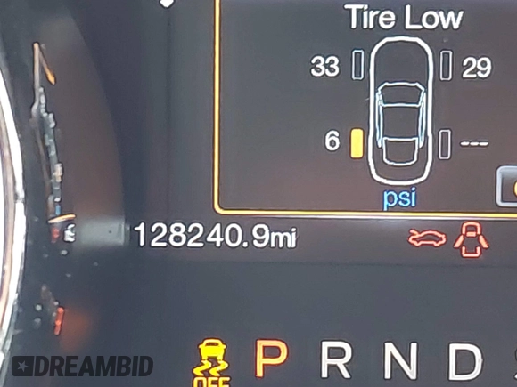 2016 Ford Mustang V6 с VIN 1FA6P8AM1G5263994, выставлен на аукционе IAAI как лот 41407041 с пробегом 128 240 миль миль и . История ставок и продаж доступна на DreamBid. Изображение 15.