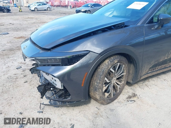 2023 Toyota Crown XLE с VIN JTDAAAAF7P3010236, выставлен на аукционе IAAI как лот 42008655 с пробегом 28 073 миль миль и . История ставок и продаж доступна на DreamBid. Изображение 6.