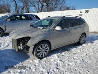 2014 Volkswagen Jetta TDI w/Sunroof & Nav with VIN 3VWPL7AJ3EM602558, listed as a Copart auction lot 45733205 with 116,563 mi miles and Salvage title. Bid and sale history available at DreamBid. Image 1.