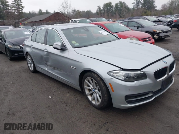 2014 BMW 5 Series 535i xDrive with VIN WBA5B3C57ED539169, listed as a IAAI auction lot 41892006 with 131,303 mi miles and . Bid and sale history available at carsss.com. Image 13.