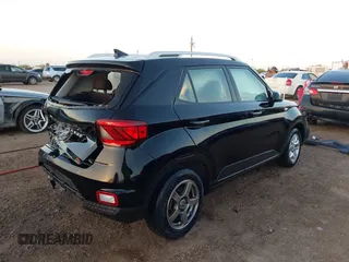 2020 Hyundai Venue SEL with VIN KMHRC8A31LU018571, listed as a IAAI auction lot 41711399 with 40,259 mi miles and . Bid and sale history available at DreamBid. Image 4.