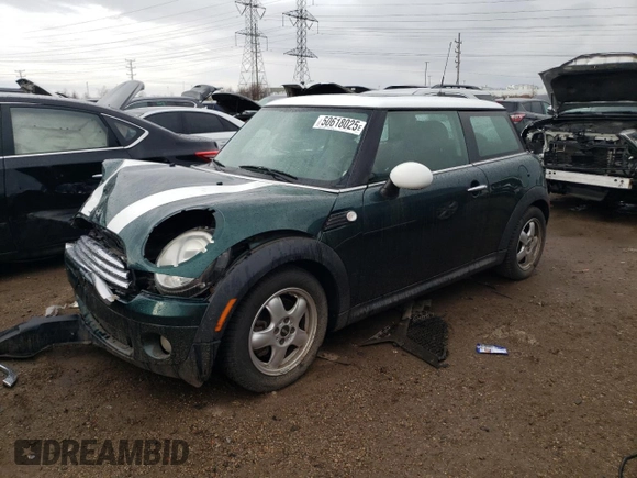 2009 MINI Hardtop z VIN WMWMF33509TW77714, wystawiony jako Copart lot #50618025 z przebiegiem 86 673 mil mil oraz Szkoda całkowita • Salvage title. Historia ofert i sprzedaży dostępna na DreamBid. Obrazek 1.