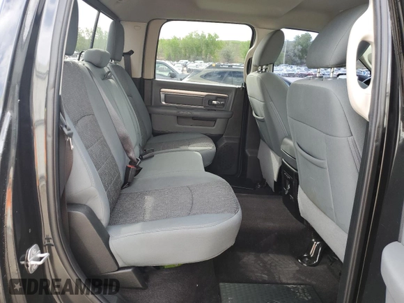 2018 Ram 1500 Big Horn z VIN 1C6RR7LG4JS170955, wystawiony jako Copart lot #56495005 z przebiegiem 113 549 mil mil oraz Szkoda całkowita • Salvage title. Historia ofert i sprzedaży dostępna na DreamBid. Obrazek 10.