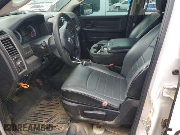 2021 Ram 1500 Tradesman z VIN 1C6RR7FG2MS574644, wystawiony jako Copart lot #70448204 z przebiegiem Nie podano mil oraz Szkoda całkowita • Salvage title. Historia ofert i sprzedaży dostępna na DreamBid. Obrazek 7.