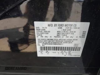 2022 Ford Edge SE z VIN 2FMPK4G91NBA59211, wystawiony jako IAAI lot #42450362 z przebiegiem 50 016 mil mil oraz . Historia ofert i sprzedaży dostępna na DreamBid. Obrazek 9.