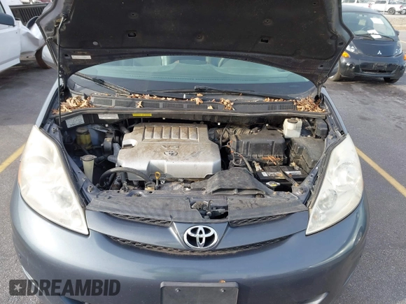 2009 Toyota Sienna XLE with VIN 5TDBK22C79S026370, listed as a IAAI auction lot 41471005 with 200,720 mi miles and . Bid and sale history available at DreamBid. Image 10.