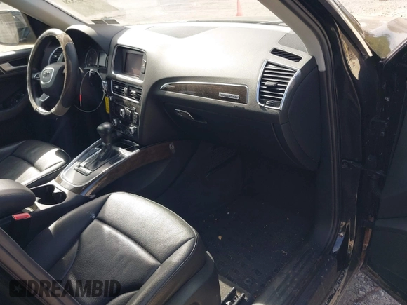 2014 Audi Q5 with VIN WA1CFBFP6EA044866, listed as a IAAI auction lot 40602539 with 99,143 mi miles and . Bid and sale history available at DreamBid. Image 5.