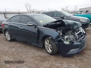 2011 Hyundai Sonata SE with VIN 5NPEC4AB9BH302929, listed as a IAAI auction lot 41525188 with 174,698 mi miles and . Bid and sale history available at carsss.com. Image 1.