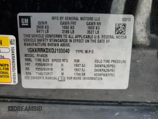 2013 GMC Acadia SLT z VIN 1GKKRRKDXDJ193040, wystawiony jako Copart lot #57089735 z przebiegiem 129 875 mil mil oraz Szkoda całkowita • Salvage title. Historia ofert i sprzedaży dostępna na DreamBid. Obrazek 13.