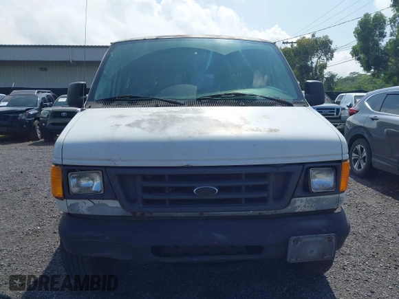 2005 Ford Econoline Cargo with VIN 1FTNE24W55HA43243, listed as a IAAI auction lot 41528626 with 240,685 mi miles and . Bid and sale history available at carsss.com. Image 12.