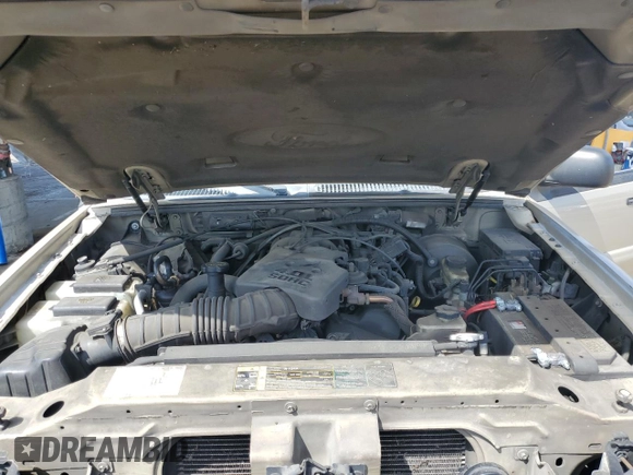 2004 Ford Explorer Sport Trac XLS z VIN 1FMZU67K14UB52529, wystawiony jako Copart lot #64686125 z przebiegiem 227 629 mil mil oraz Szkoda całkowita • Salvage title. Historia ofert i sprzedaży dostępna na DreamBid. Obrazek 11.
