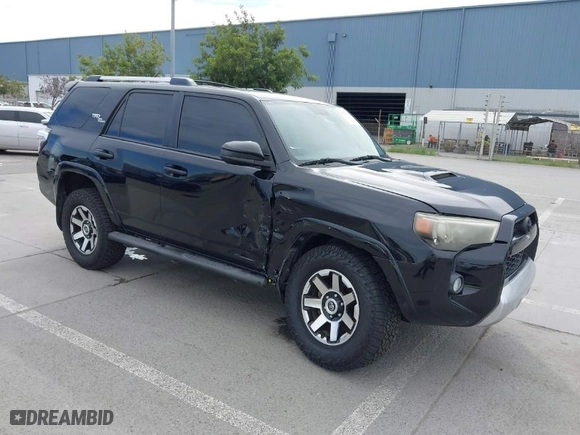 2017 Toyota 4Runner SR5 with VIN JTEBU5JR0H5466187, listed as a IAAI auction lot 41678607 with 137,864 mi miles. Bid and sale history available at carsss.com. Image 1.
