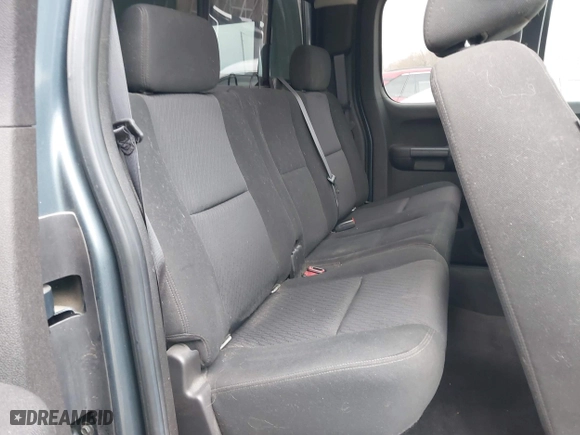 2010 Chevrolet Silverado 1500 LT with VIN 1GCSKSE37AZ193956, listed as a IAAI auction lot 41737357 with 127,762 mi miles. Bid and sale history available at carsss.com. Image 8.