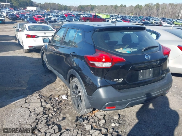 2018 Nissan Kicks SV with VIN 3N1CP5CU1JL524589, listed as a IAAI auction lot 41236428 with 116,487 mi miles. Bid and sale history available at carsss.com. Image 3.