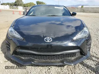 2017 Toyota 86 with VIN JF1ZNAA13H8701947, listed as a Copart auction lot 81342674 with 73,385 mi miles and Salvage Title. Bid and sale history available at carsss.com. Image 5.