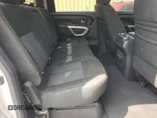2016 Nissan Titan XD Platinum Reserve with VIN 1N6BA1F45GN514023, listed as a Copart auction lot 68817774 with 207,822 mi miles and Salvage Title. Bid and sale history available at carsss.com. Image 10.