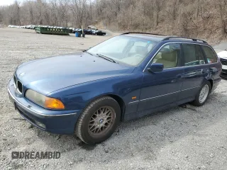 1999 BMW 5 Series 528iAt with VIN WBADP6339XBV60648, listed as a Copart auction lot 52637565 with 207,862 mi miles and Clean Title. Bid and sale history available at carsss.com. Image 1.