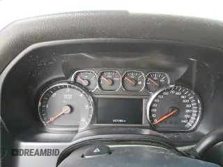 2014 Chevrolet Silverado 1500 LT with VIN 1GCRCREH2EZ119995, listed as a Copart auction lot 52974495 with 207,099 mi miles and Clean Title. Bid and sale history available at DreamBid. Image 9.