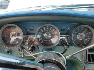 1961 Ford Thunderbird with VIN 1Y71Z127236, listed as a Copart auction lot 54090175 with 75,211 mi miles and Clean Title. Bid and sale history available at DreamBid. Image 9.