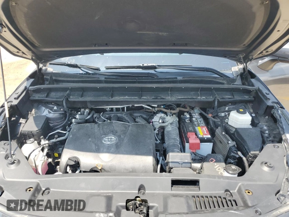 2021 Toyota Highlander L with VIN 5TDBZRBH7MS153516, listed as a Copart auction lot 59328165 with 41,942 mi miles and Clean title. Bid and sale history available at DreamBid. Image 12.