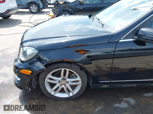 2013 Mercedes-Benz C C 250 Sport with VIN WDDGF4HB2DR300821, listed as a IAAI auction lot 41948046 with 81,215 mi miles. Bid and sale history available at carsss.com. Image 17.