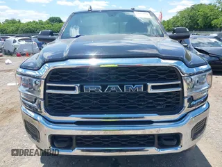 2019 Ram 2500 Tradesman with VIN 3C6UR5CL7KG552062, listed as a IAAI auction lot 42253889 with 56,067 mi miles and . Bid and sale history available at DreamBid. Image 12.