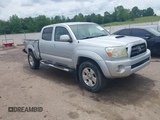 2008 Toyota Tacoma with VIN 3TMMU52N38M007383, listed as a IAAI auction lot 42194614 with 250,786 mi miles and . Bid and sale history available at DreamBid. Image 1.