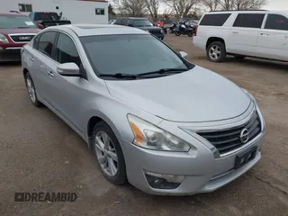 2014 Nissan Altima S with VIN 1N4AL3AP2EN257072, listed as a IAAI auction lot 42067633 with 107,446 mi miles and . Bid and sale history available at DreamBid. Image 6.