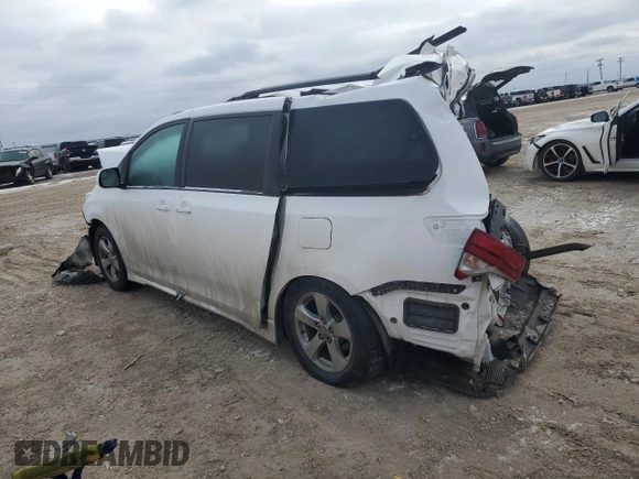 2020 Toyota Sienna LE Auto Access Seat with VIN 5TDKZ3DC6LS059981, listed as a Copart auction lot 45213775 with 65,668 mi miles and Salvage Title. Bid and sale history available at DreamBid. Image 2.