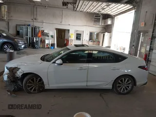 2024 Acura Integra with VIN 19UDE4H27RA026300, listed as a IAAI auction lot 41797122 with 5,855 mi miles and . Bid and sale history available at DreamBid. Image 15.