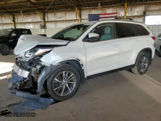 2019 Toyota Highlander SE with VIN 5TDJZRFH8KS723817, listed as a Copart auction lot 50192545 with 69,655 mi miles and Salvage Title. Bid and sale history available at carsss.com. Image 1.