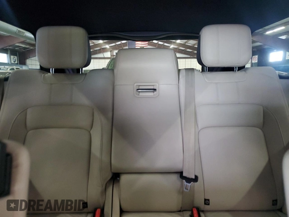 2018 Land Rover Range Rover with VIN SALGR2RV1JA383840, listed as a Copart auction lot 56894215 with 117,582 mi miles and Clean title. Bid and sale history available at DreamBid. Image 10.