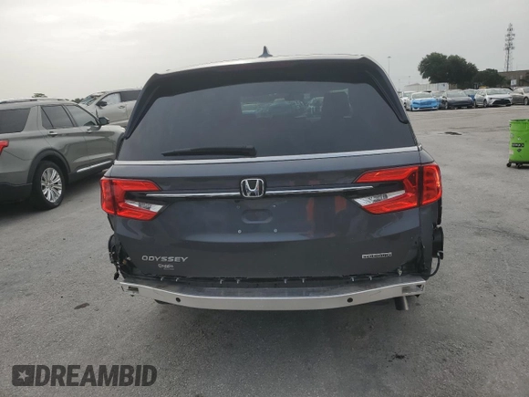 2024 Honda Odyssey Touring z VIN 5FNRL6H85RB016317, wystawiony jako Copart lot #59483565 z przebiegiem 17 351 mil mil oraz Nie do naprawy • Non repairable. Historia ofert i sprzedaży dostępna na DreamBid. Obrazek 6.