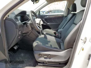 2023 Volkswagen Tiguan SE with VIN 3VV3B7AX7PM117286, listed as a Copart auction lot 57418985 with 21,162 mi miles and Salvage title. Bid and sale history available at DreamBid. Image 7.