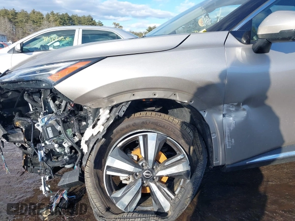 2022 Nissan Rogue Platinum with VIN JN8BT3DD6NW275718, listed as a IAAI auction lot 41675565 with 37,648 mi miles and . Bid and sale history available at DreamBid. Image 17.