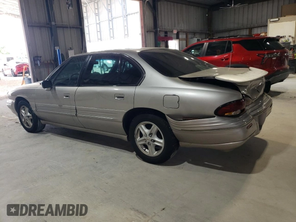 1998 Pontiac Bonneville SE z VIN 1G2HX52K6WH213866, wystawiony jako Copart lot #58358105 z przebiegiem 180 993 mil mil oraz Szkoda całkowita • Salvage title. Historia ofert i sprzedaży dostępna na DreamBid. Obrazek 2.
