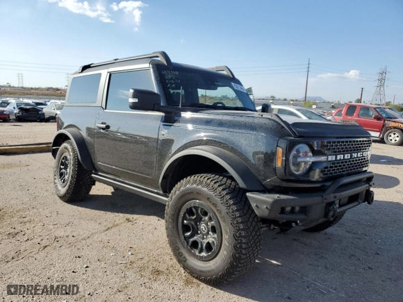 2022 Ford Bronco with VIN 1FMDE5CP1NLB22845, listed as a Copart auction lot 83613404 with 30,911 mi miles and Salvage Title. Bid and sale history available at carsss.com. Image 4.