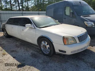 2002 Cadillac DeVille Limousine z VIN 1GEEH90Y72U550842, wystawiony jako Copart lot #52629735 z przebiegiem Nie podano mil oraz Szkoda całkowita • Salvage title. Historia ofert i sprzedaży dostępna na DreamBid. Obrazek 4.