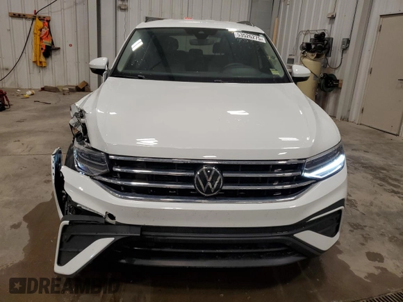 2023 Volkswagen Tiguan S с VIN 3VVRB7AX6PM132663, выставлен на аукционе Copart как лот 53526275 с пробегом 20 209 миль миль и Списание • Salvage title. История ставок и продаж доступна на DreamBid. Изображение 5.