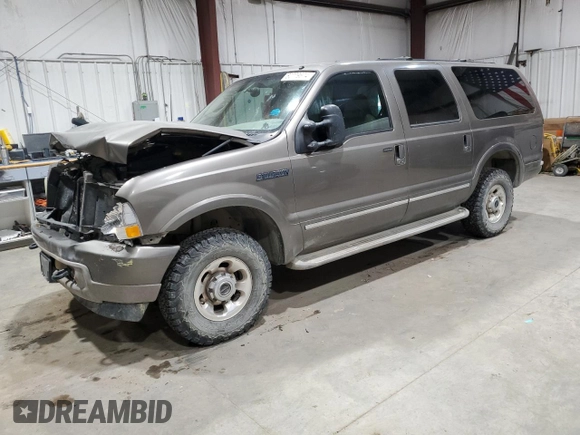 2003 Ford Excursion Limited z VIN 1FMSU43P93EC24089, wystawiony jako Copart lot #82779674 z przebiegiem 273 947 mil mil oraz Czysty tytuł • Clean title. Historia ofert i sprzedaży dostępna na DreamBid. Obrazek 1.