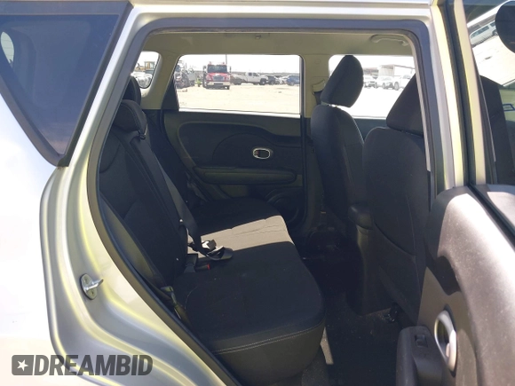 2014 Kia Soul with VIN KNDJN2A22E7738768, listed as a IAAI auction lot 41728768 with 70,013 mi miles. Bid and sale history available at carsss.com. Image 8.