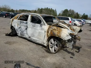 2021 Volkswagen Atlas SE with VIN 1V2RE2CA3MC217831, listed as a Copart auction lot 54929705 with Not provided miles and Non repairable. Bid and sale history available at DreamBid. Image 4.